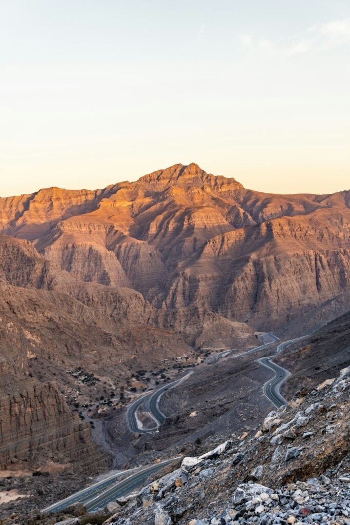 Hajar Mountains Traverse — Wadi Bih to Qor