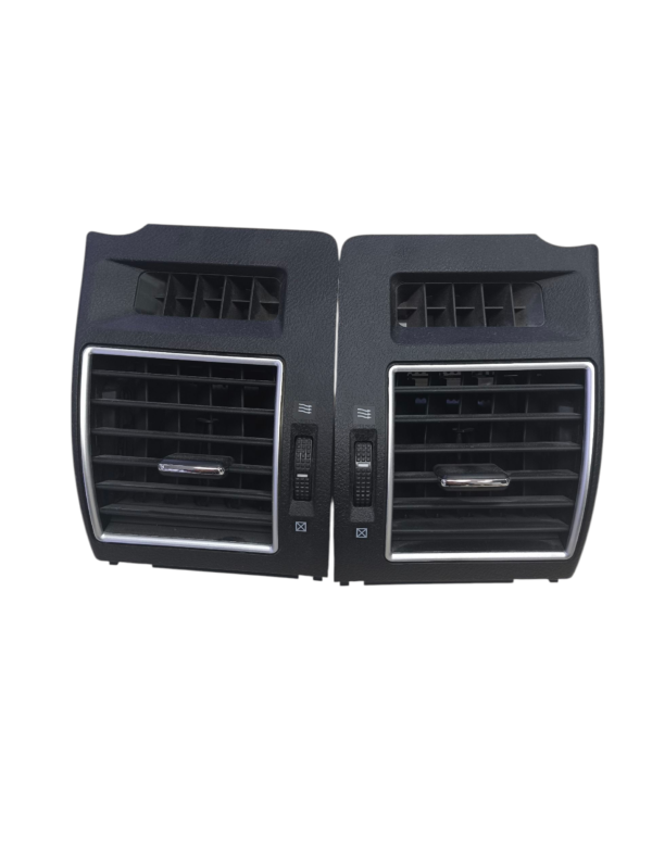 Black Air Vent for Left and Right – Toyota Land Cruiser Prado 150 (2018-2024) | 4WD Authority